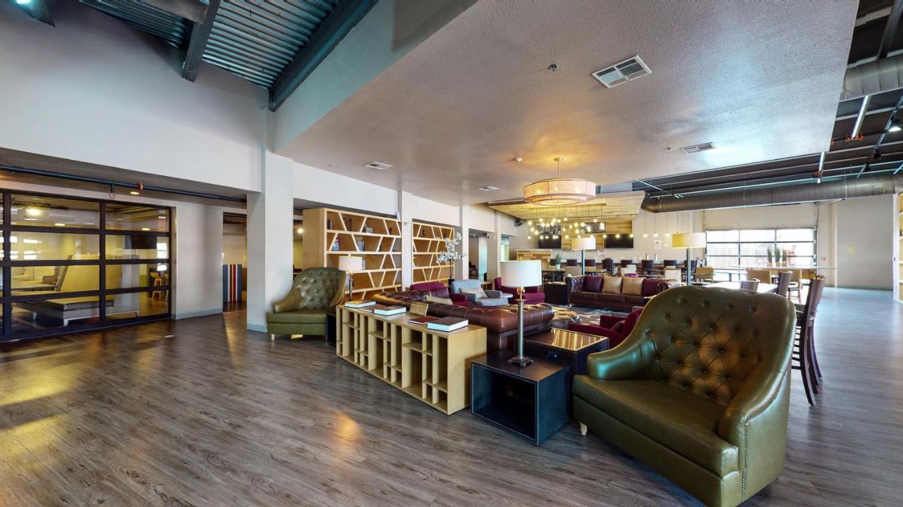 Aggieland Boutique Hotel College Station Exterior foto