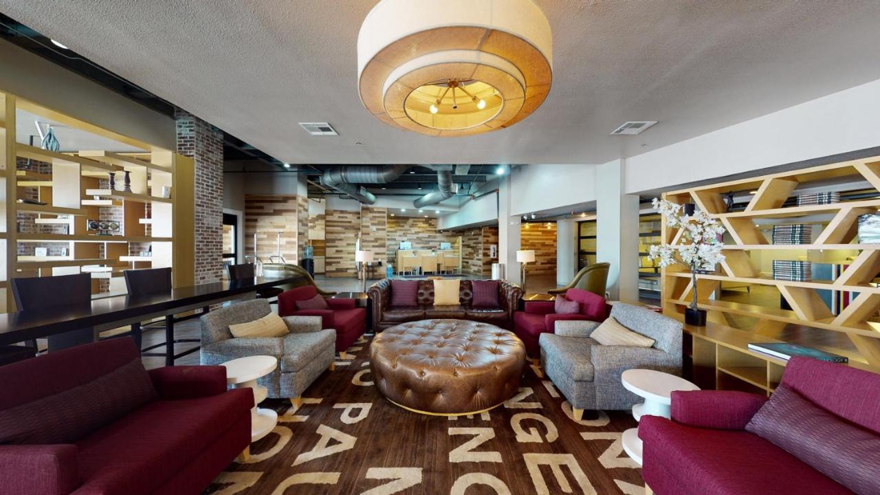 Aggieland Boutique Hotel College Station Exterior foto